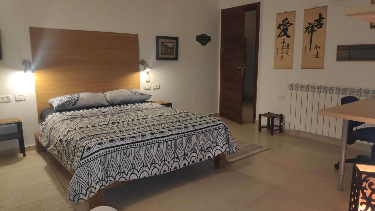 בית האומנים Artist Home Neve Ilan Buitenkant foto