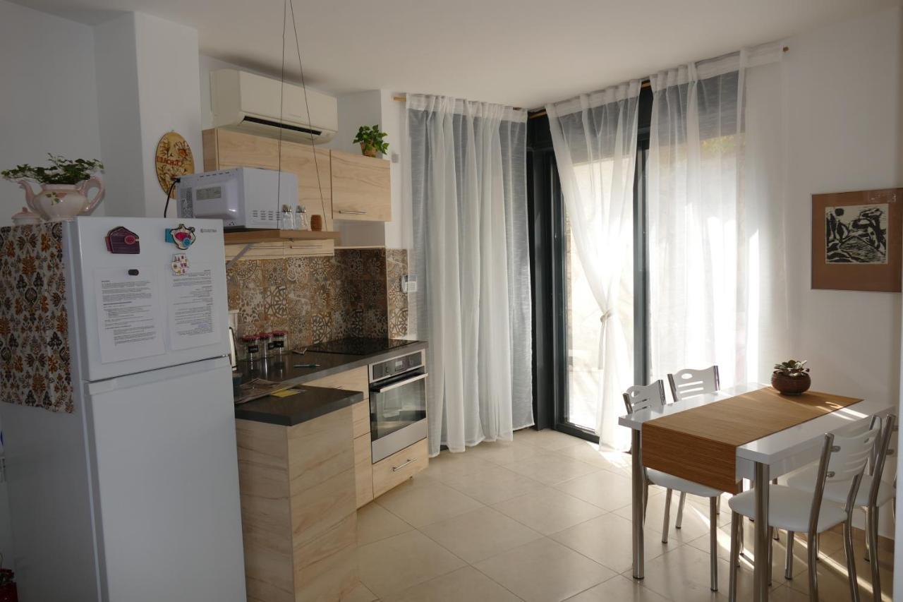 בית האומנים Artist Home Neve Ilan Buitenkant foto