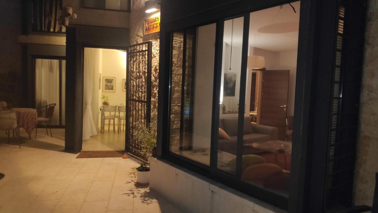 בית האומנים Artist Home Neve Ilan Buitenkant foto